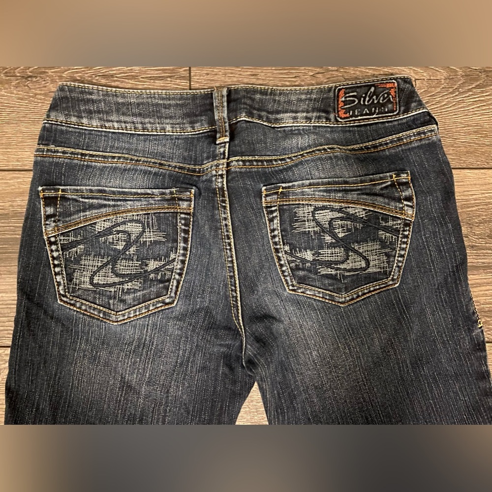 Dark wash boot cut Silver Jeans size 28